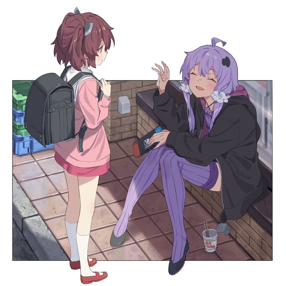 下校中きりたんとコンビニ前のゆかりさん