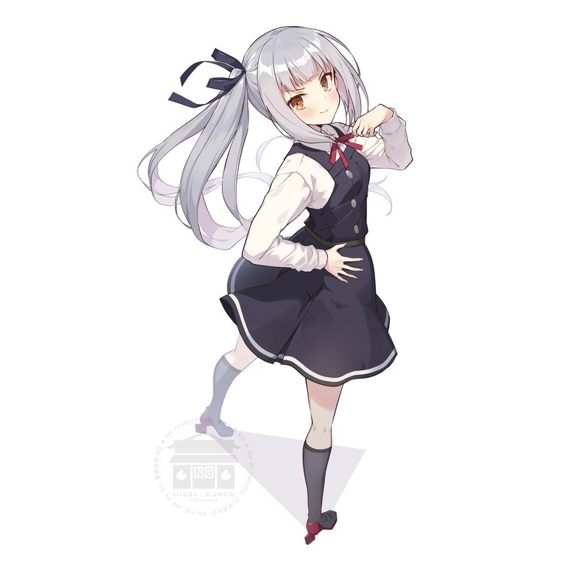 こちらを見上げてドヤる霞ちゃん